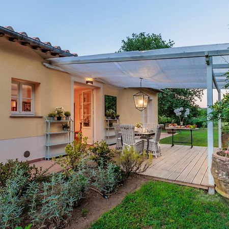 Villa Bassotta, A Charming Cottage Lucca Exterior photo