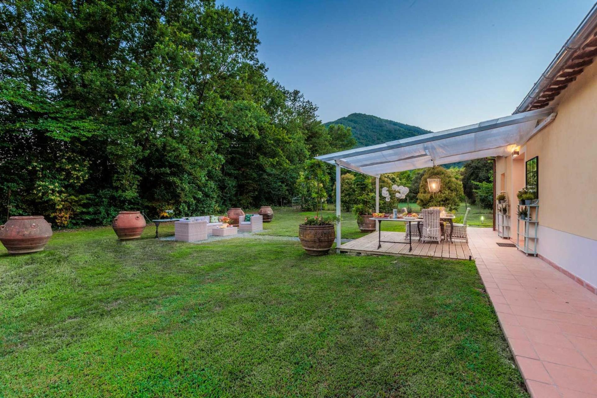 Villa Bassotta, A Charming Cottage Lucca Exterior photo